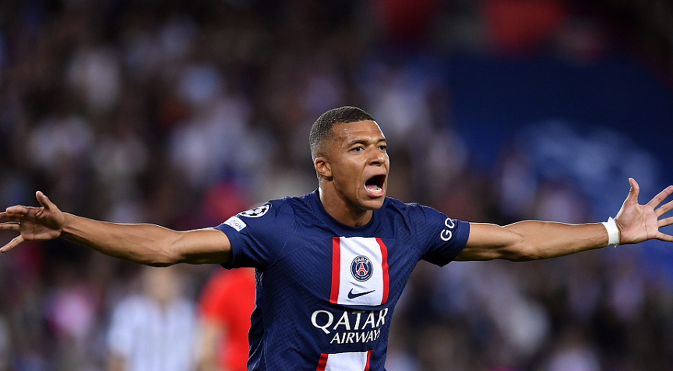 关于法国队不断突破！，姆巴佩连续三场比赛得分超过出色发挥赛场气氛高涨的信息