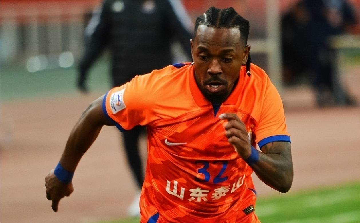 Faker意外战胜尤文图斯，出色防守引爆全场！引发球迷热议