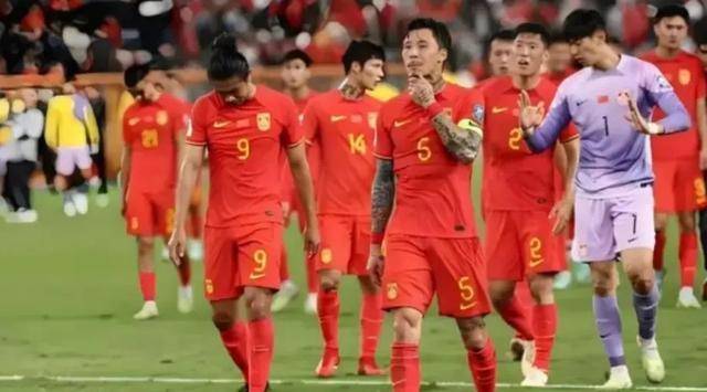 爱游戏官方入口-包含季后赛巅峰对决！岭东独角兽队失利辽东鲨队队，冲浪赛场再起波澜；争冠格局再洗牌的词条